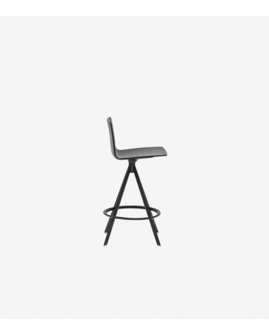 Taburete de Andreu World BQ1335